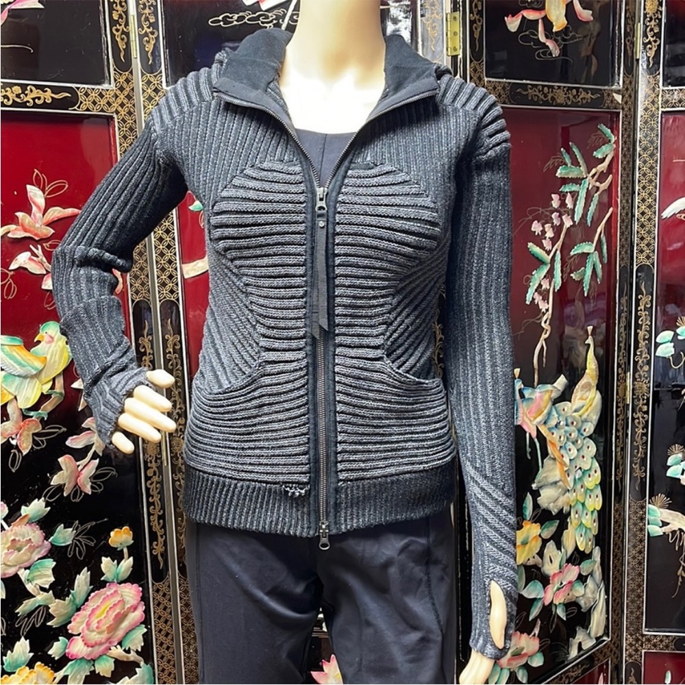 Lululemon Vintage Sweater - awesome!